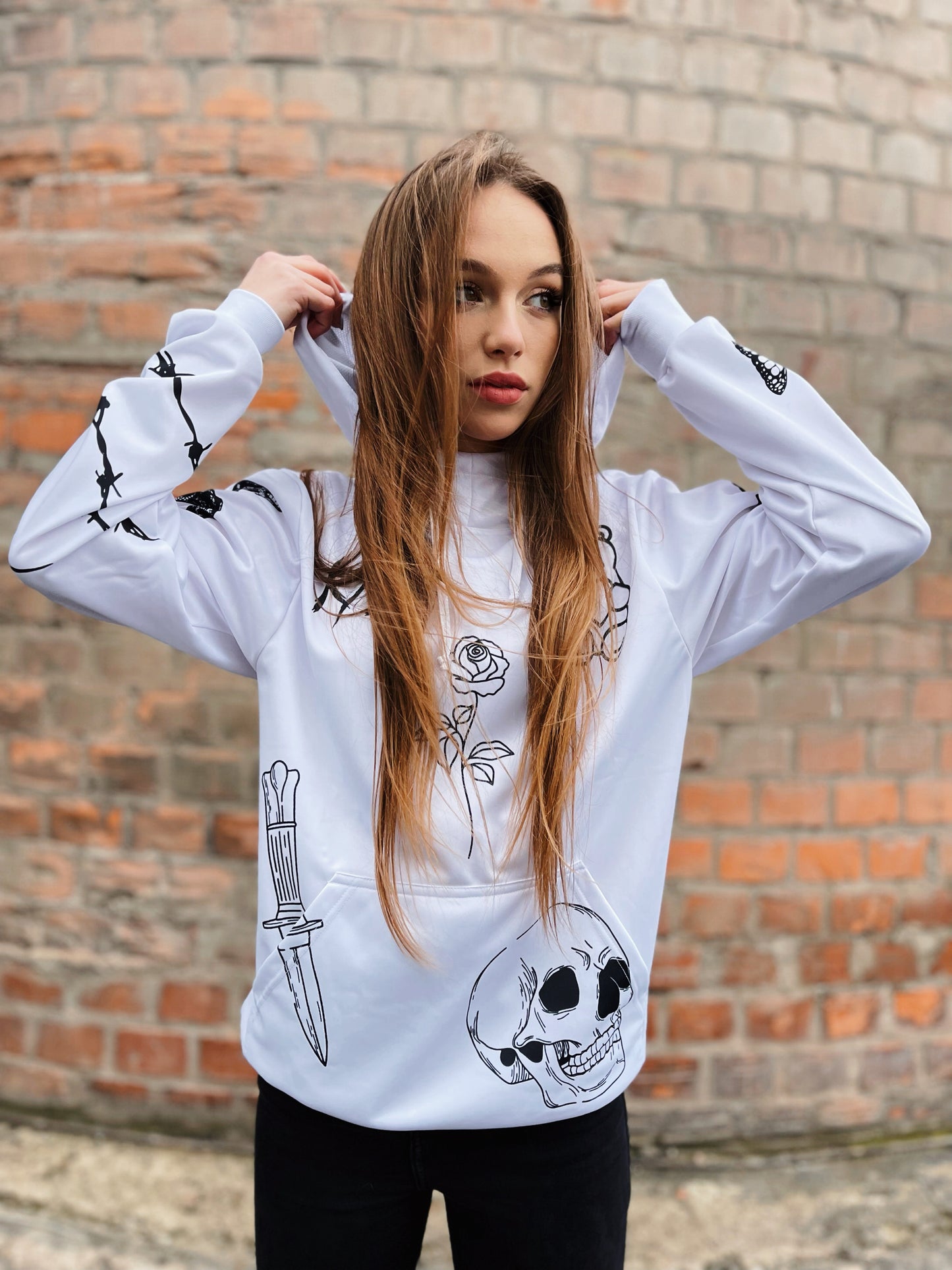 Mikina NIGHTMARE WHITE