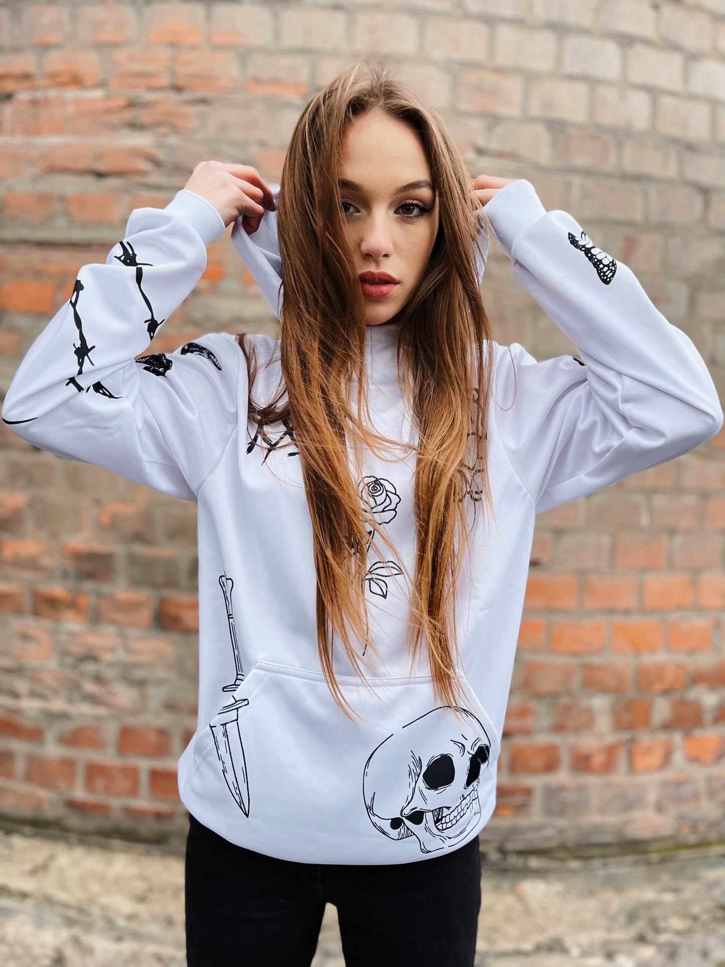 Mikina NIGHTMARE WHITE